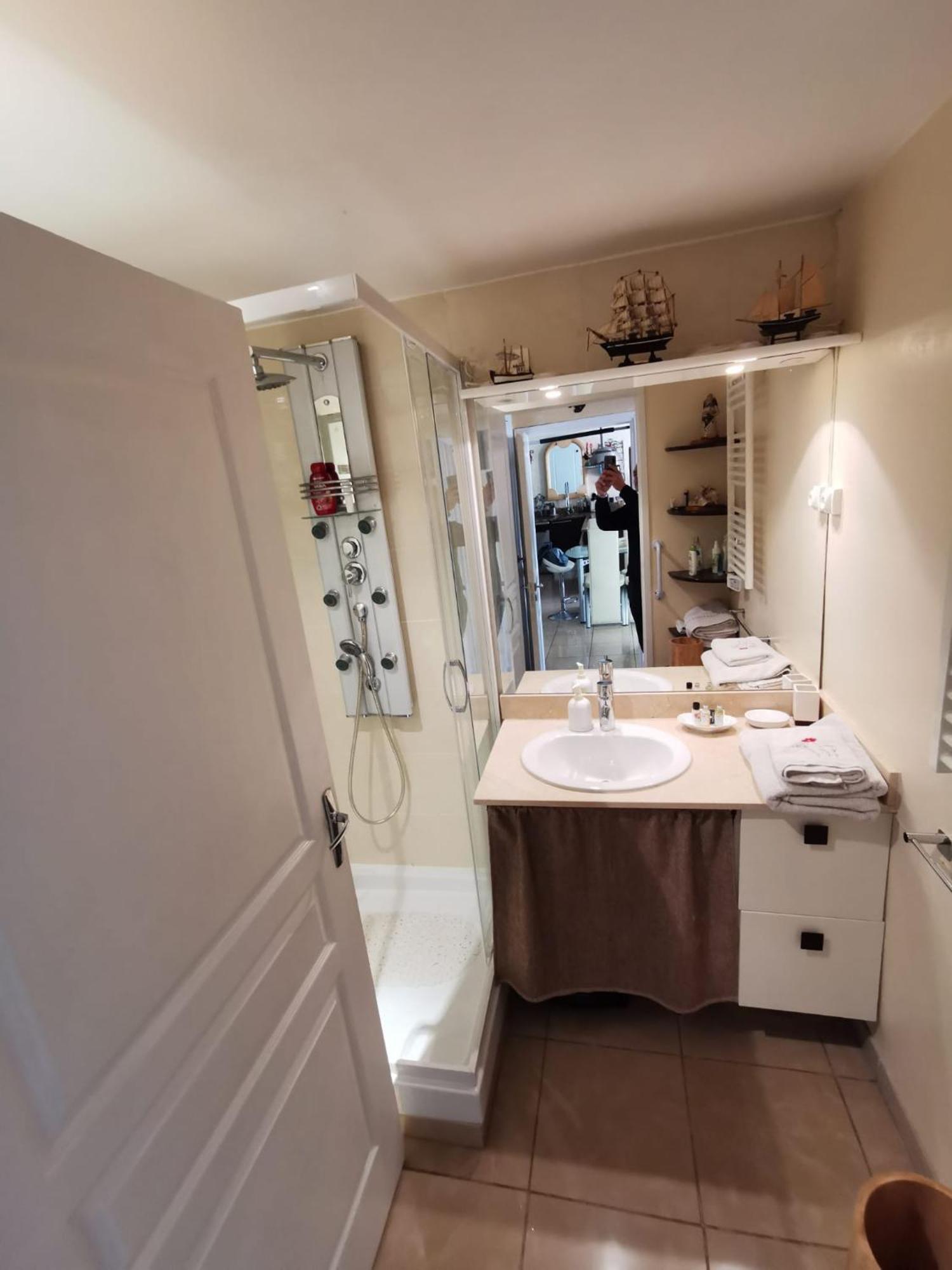Agreable Chambre D'Hote A 50M De La Mer Cannes Exterior photo
